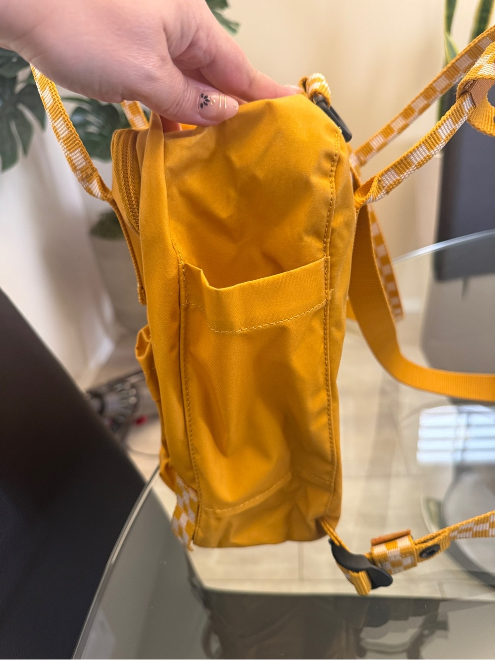 Fjallraven Kanken Mini Backpack - Picture 2 of 8